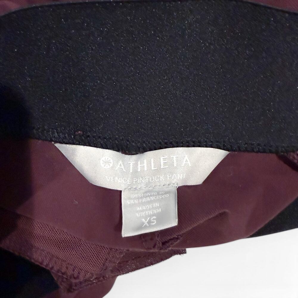 ATHLETA Women's Venice Pintuck Pant Tapered Pull-On Burgundy XS EUC - Picture 6 of 7